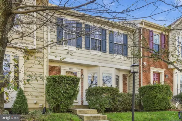 6018 Kestner Cir, ALEXANDRIA, VA 22315
