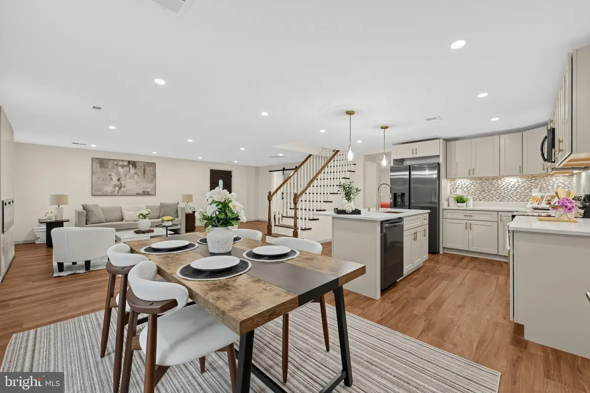 4109 Old Mill Rd, Alexandria, VA 22309 - #1