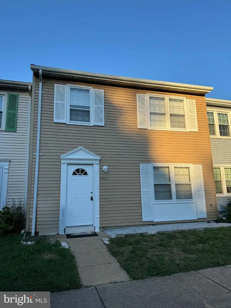 7942 Timarand Ct, Lorton, VA 22079 - #1
