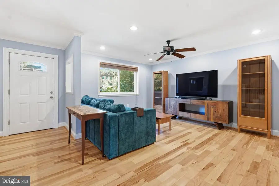 2902 Jermantown Rd #27, Oakton, VA 22124 - #2