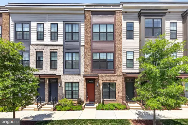 7348 Blade Dr, FALLS CHURCH, VA 22042