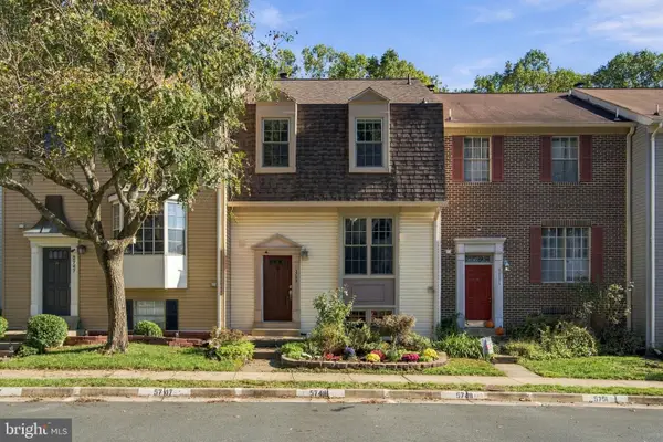 5749 Burke Towne Ct, BURKE, VA 22015
