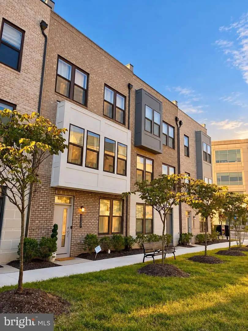 2287 Arboretum Way, Reston, VA 20191 - #2