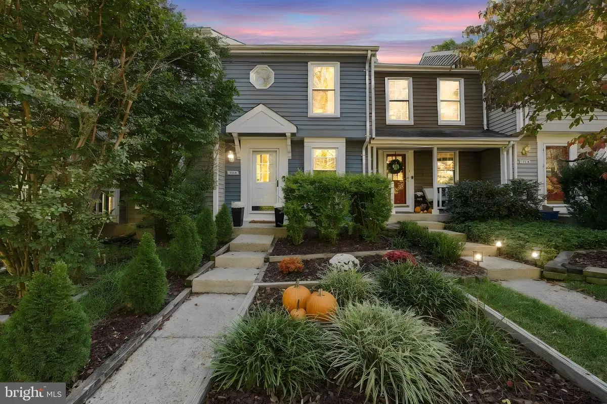 1679 Poplar Grove Dr, Reston, VA 20194 - #1