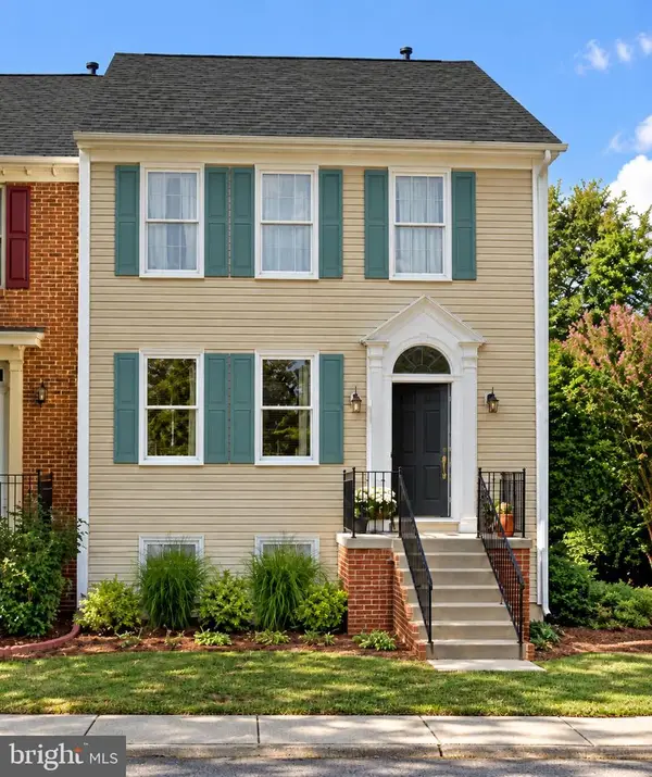7420 Heatherfield Ln, ALEXANDRIA, VA 22315