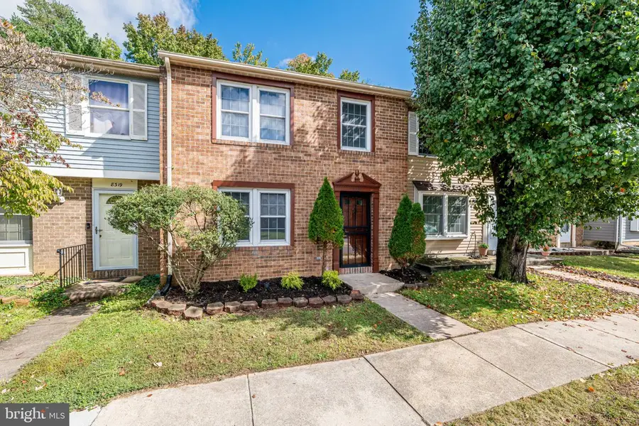 8321 Brockham Dr, Alexandria, VA 22309 - #3