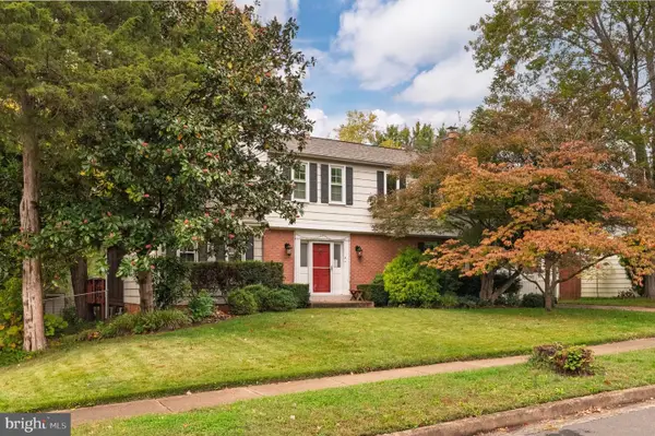 14840 Cranoke St, CENTREVILLE, VA 20120