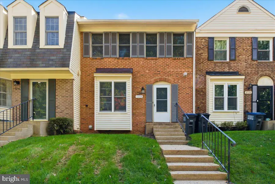 5734 Lakeside Oak Ln, Burke, VA 22015 - #2