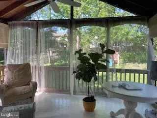 13616 S Springs Dr, Clifton, VA 20124 - #2
