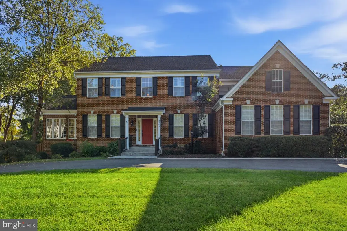 3905 Colonial Ave, Alexandria, VA 22309 - #1