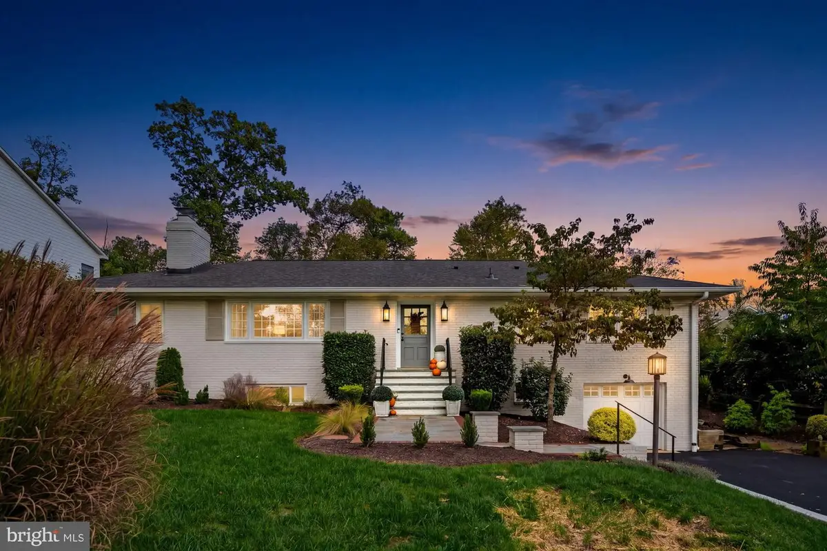 403 John Marshall Dr Ne, Vienna, VA 22180 - #1