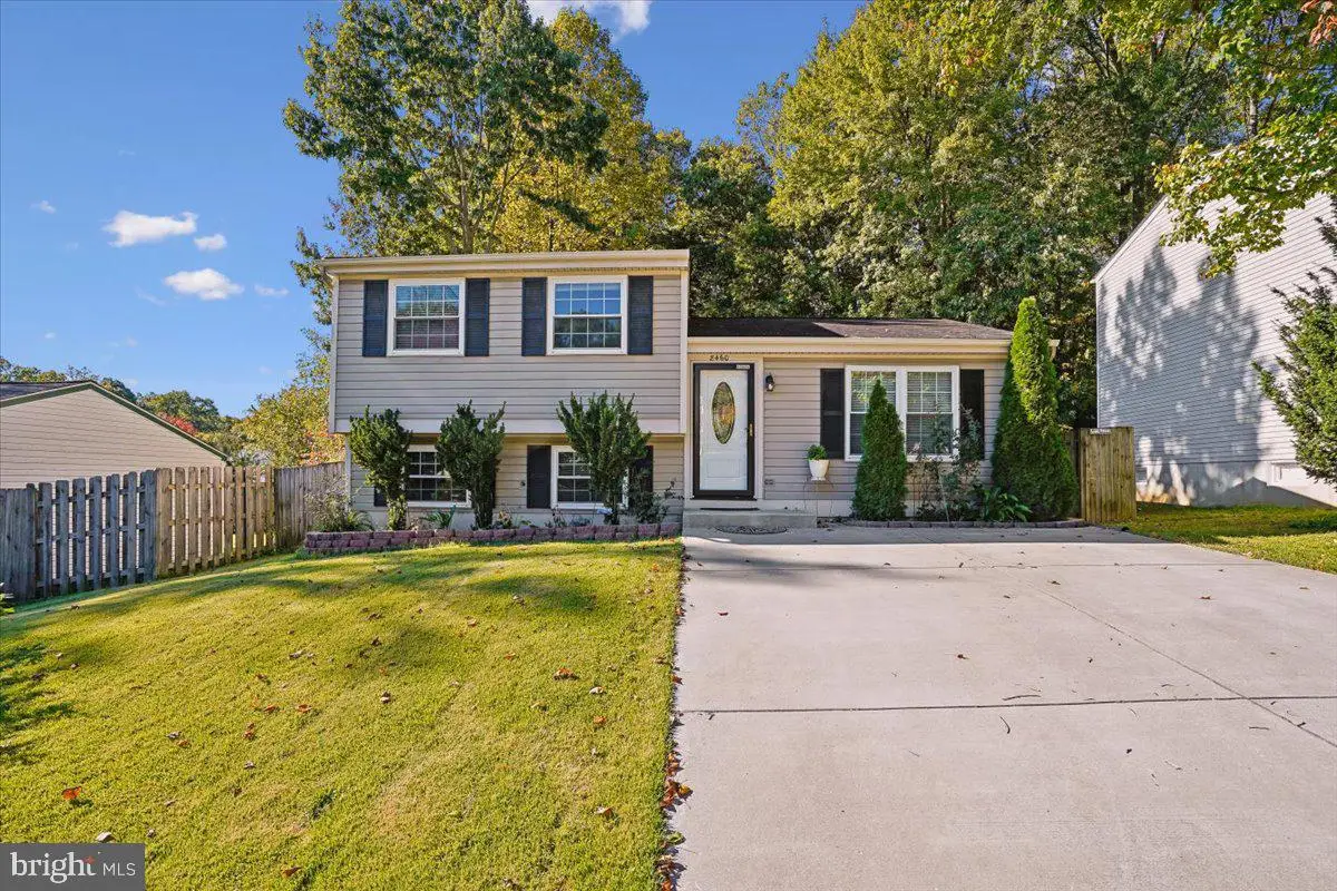 8460 Rippled Creek Ct, Springfield, VA 22153 - #1