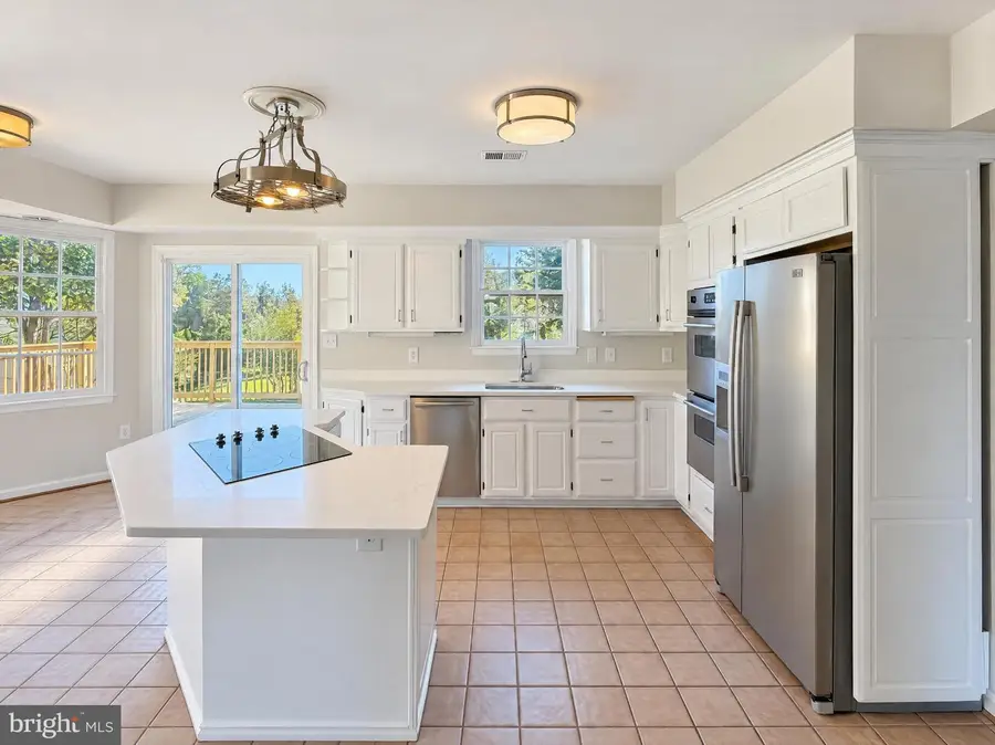 1600 Charnita Ct, Vienna, VA 22182 - #2