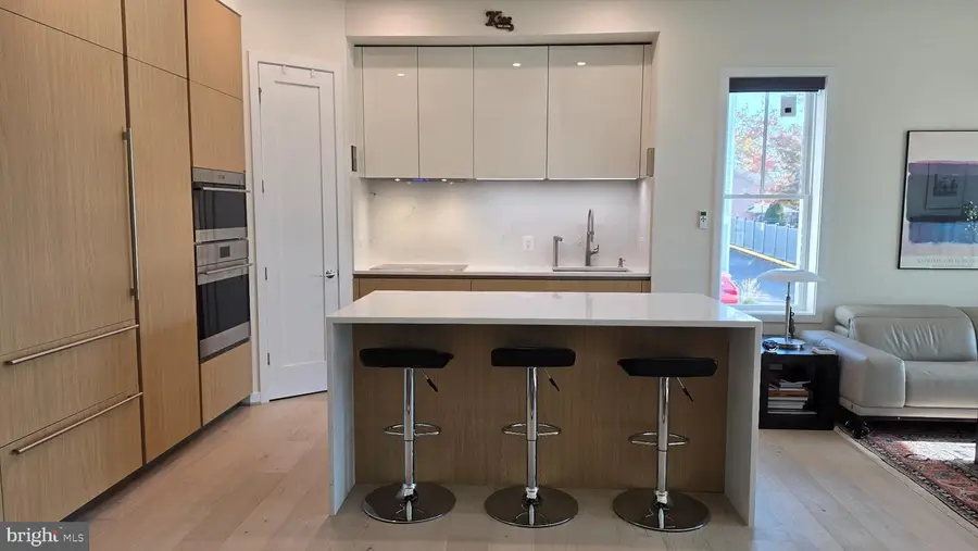 117 Park St Ne #b, Vienna, VA 22180 - #2
