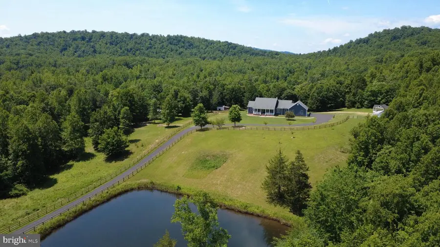1225 Middle River Rd, Stanardsville, VA 22973 - #2