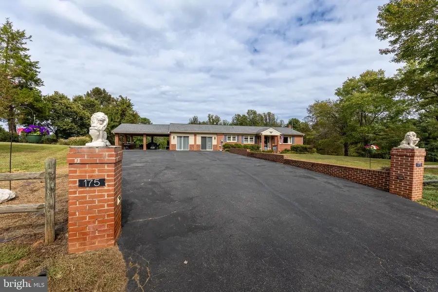 175 Wildwood Dr, Ruckersville, VA 22968 - #3