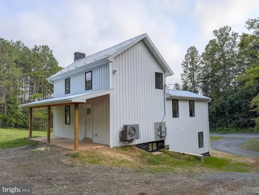 871 Chapman Rd, Stanardsville, VA 22973 - #3