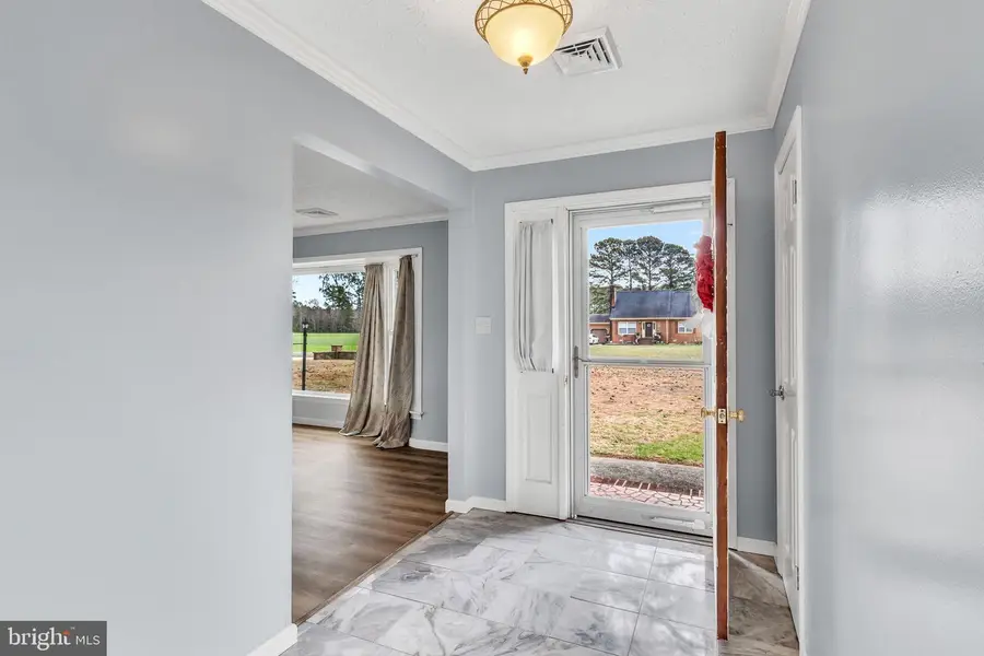 9829 Line Fence Rd, Hayes, VA 23072 - #2