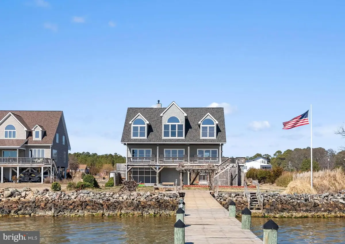 1992 Cross Rd, Hayes, VA 23072 - #1