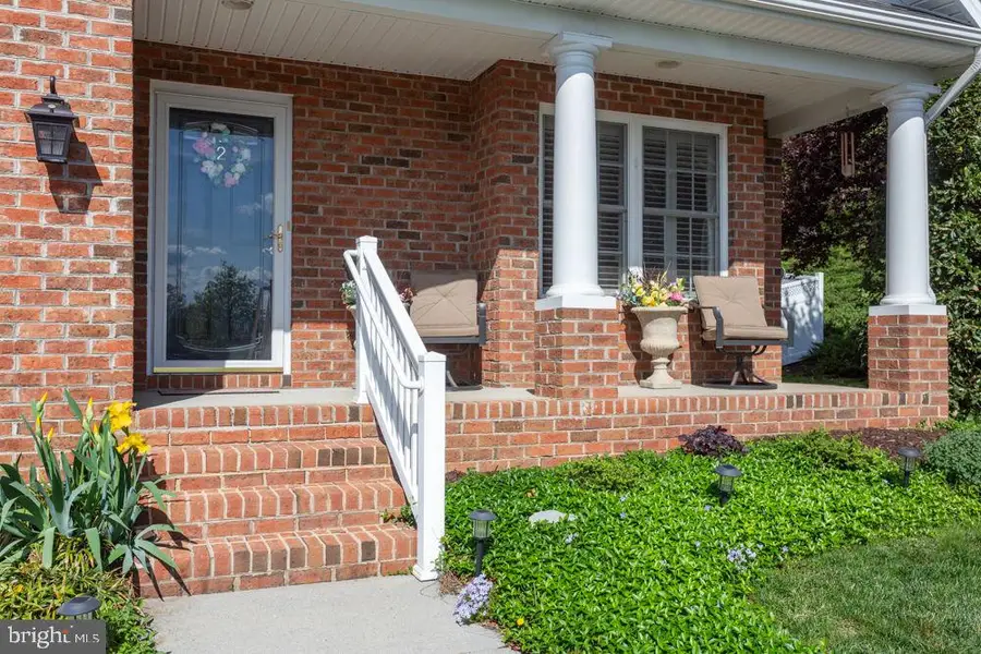 521 Hickory Grove Cir, Harrisonburg, VA 22801 - Image #2