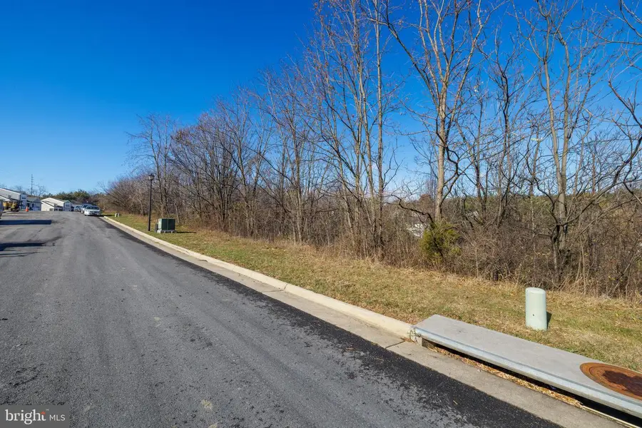 2122 Willow Hill Dr, Harrisonburg, VA 22801 - Image #3