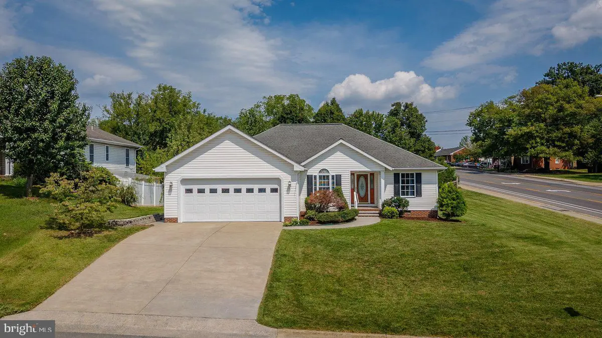 1800 Rhianon Ln, Harrisonburg, VA 22801 - #1
