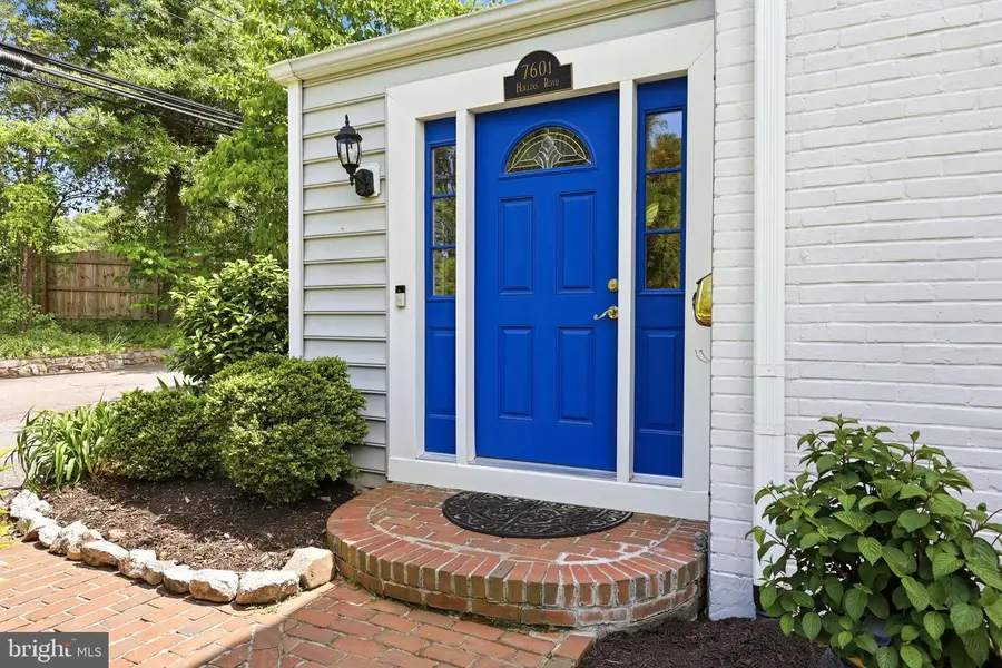 7601 Hollins Rd, Henrico, VA 23229 - #2