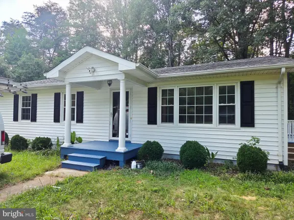20139 L P Bailey Memorial Hwy, NATHALIE, VA 24577