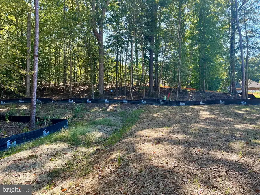 5333 Ridgewood Hills Dr, Williamsburg, VA 23188 - Image #2