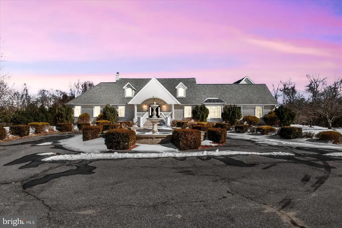 8071 Windsor Dr, King George, VA 22485 - Image #1