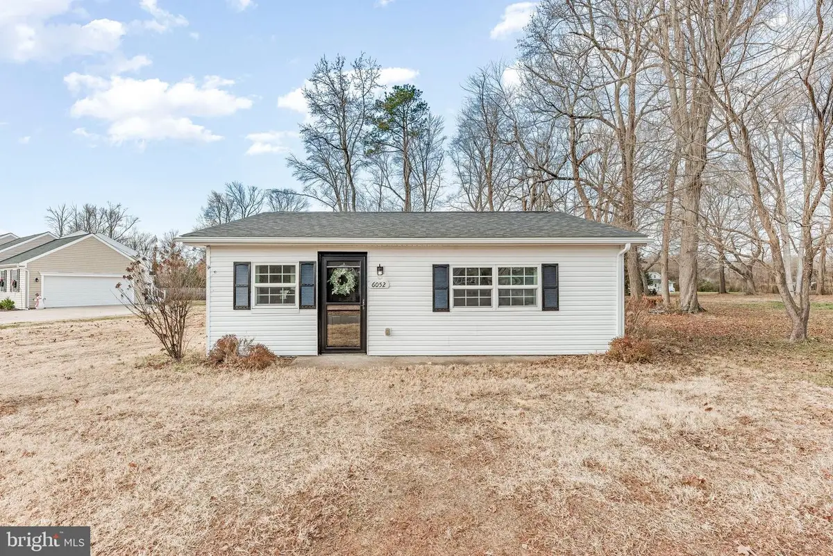 6052 Rosedale Dr, King George, VA 22485 - Image #1