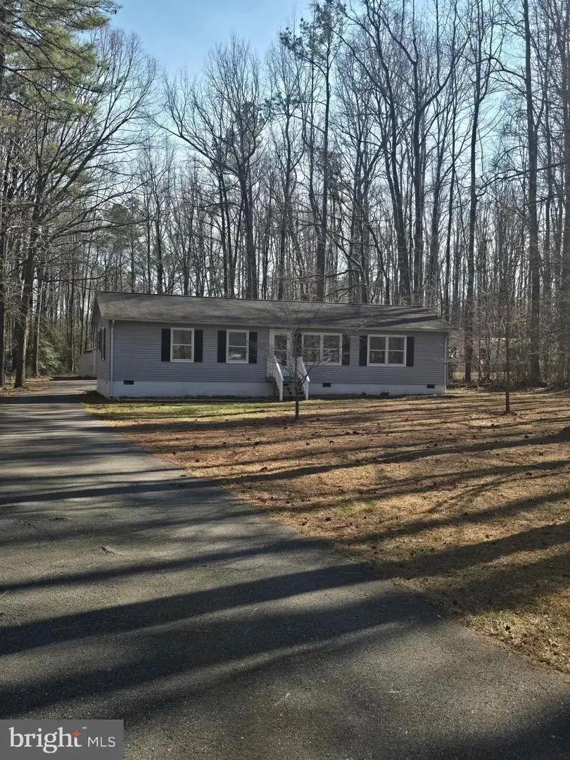 14288 Round Hill Rd, King George, VA 22485 - #1