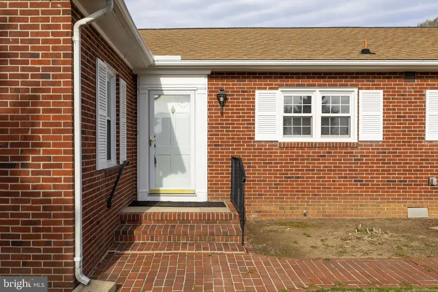 1324 Woodstock Rd, King George, VA 22485 - #2