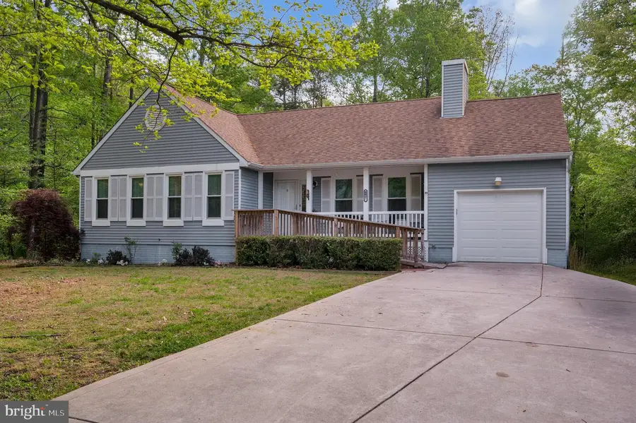 8447 Clare St, King George, VA 22485 - #2