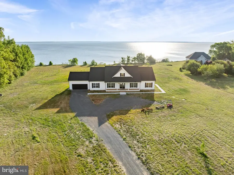 8641 Sandy Beach Ln, King George, VA 22485 - #2