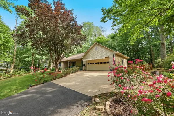 7370 Washington Dr, KING GEORGE, VA 22485