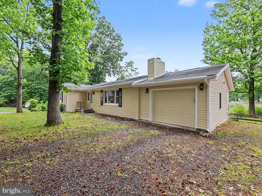 6223 Townsend Dr, King George, VA 22485 - #3