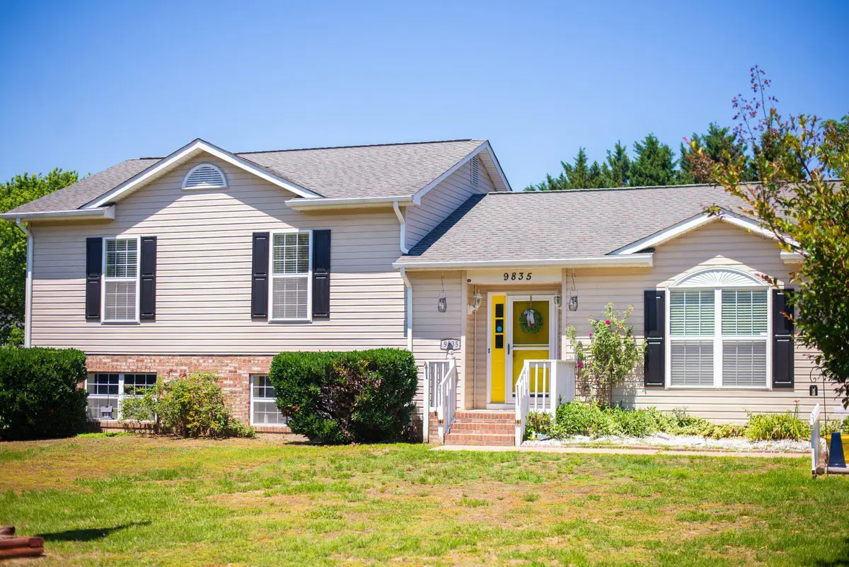 9835 Mohawk Dr, King George, VA 22485 - #1