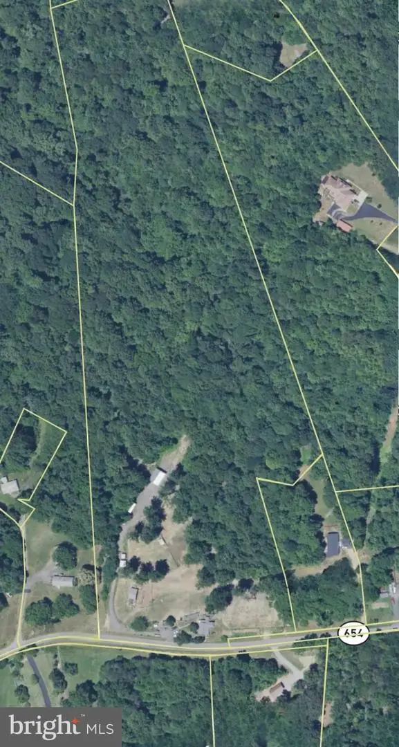 2137 Belvedere Dr, King George, VA 22485 - #1