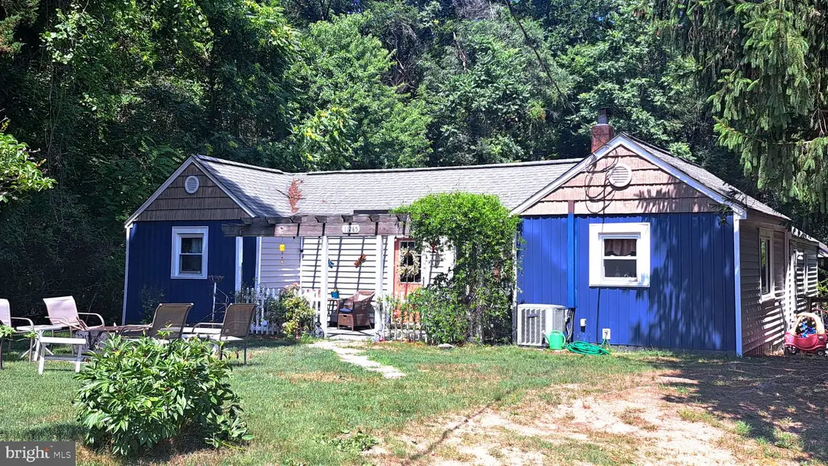 11285 Pine Hill Rd, King George, VA 22485 - #1