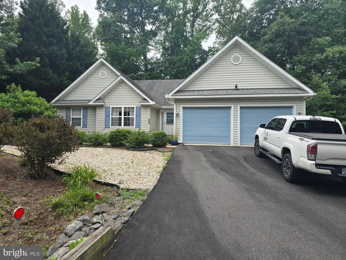 8256 Reagan Dr, King George, VA 22485 - #1