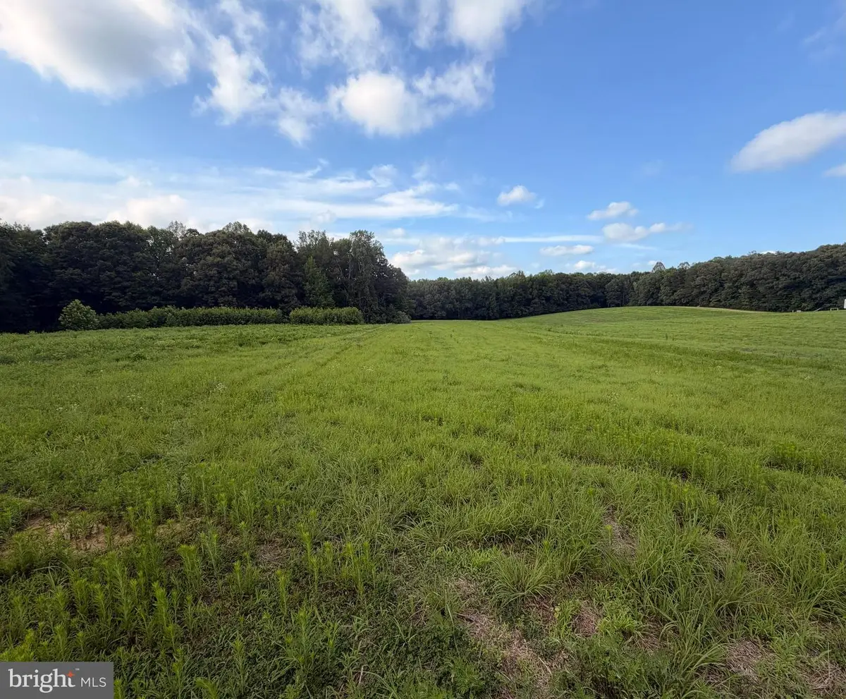Canterbury Loop, King George, VA 22485 - #1