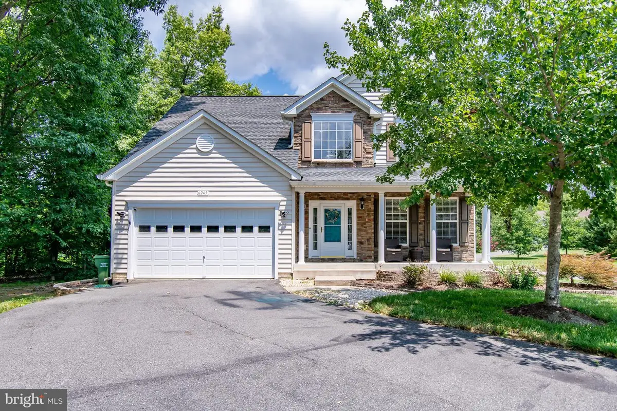 6245 Hawser Dr, King George, VA 22485 - #1