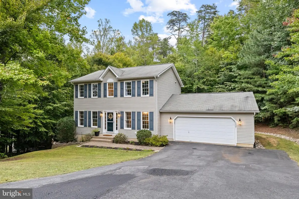 8427 Tompkins Dr, King George, VA 22485 - #1