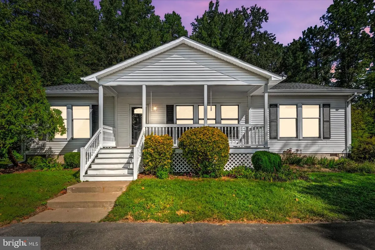 10137 Madison Dr, King George, VA 22485 - #1