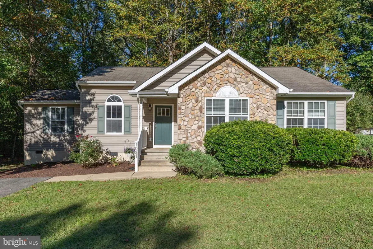 1087 Garner Dr, King George, VA 22485 - #1