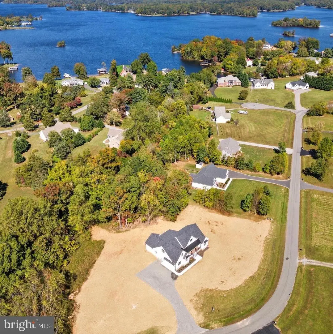 39 Bear Ct, Bumpass, VA 23024 - Image #1