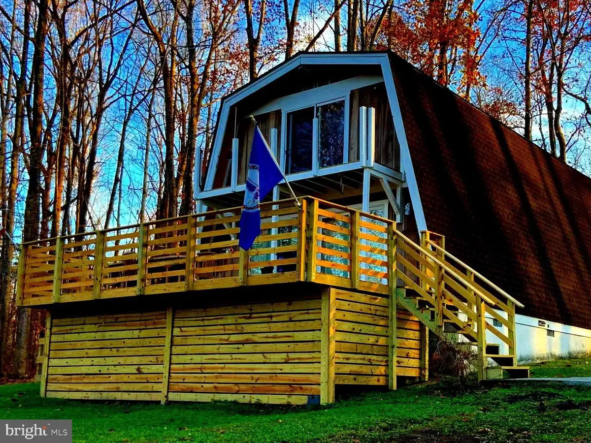 1659 S Lakeshore Dr, Louisa, VA 23093 - Image #1