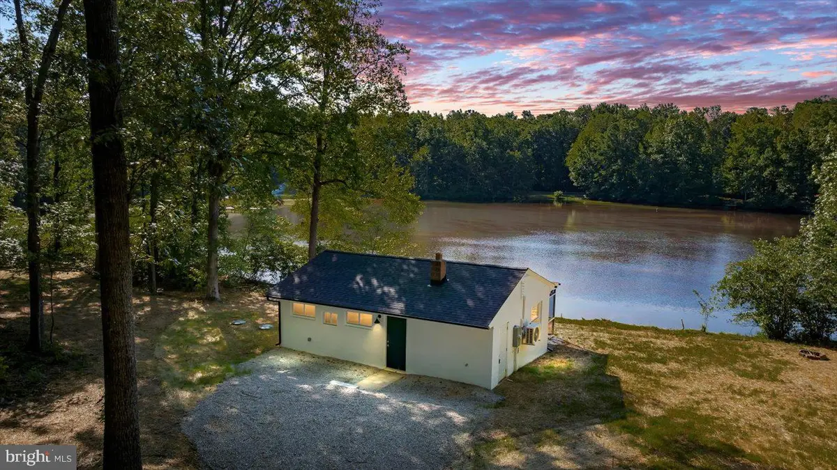 18 Turtle St, Gum Spring, VA 23065 - Image #1