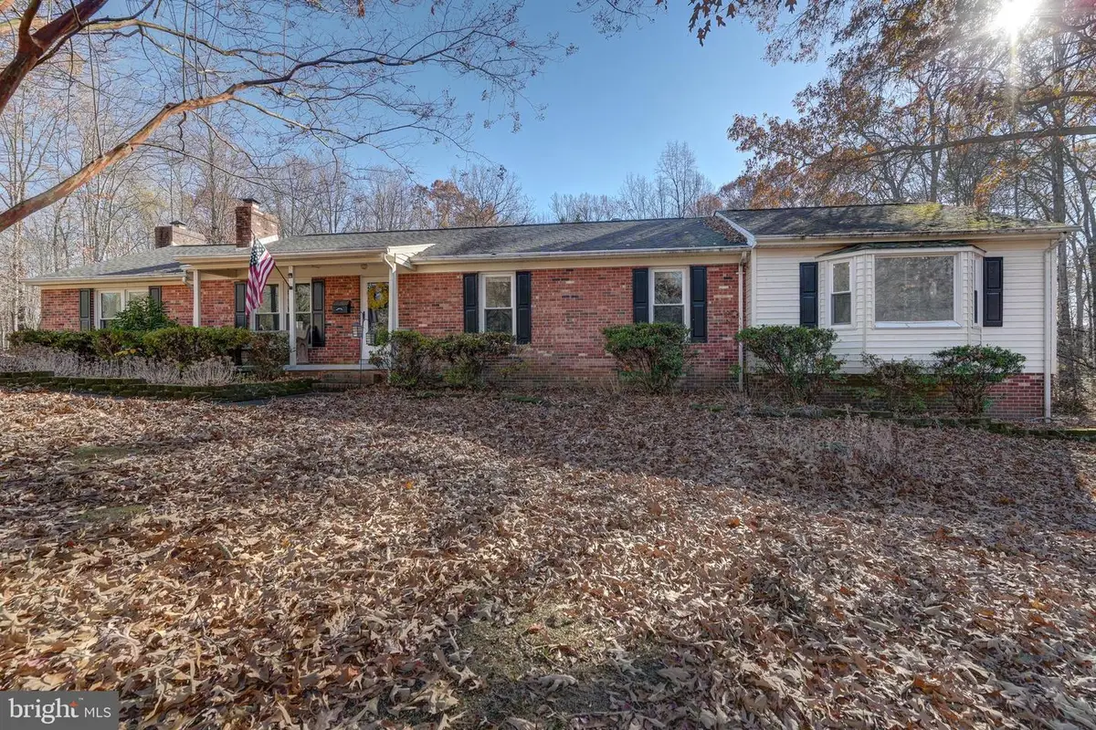 209 Walnut Woods Dr, Louisa, VA 23093 - Image #1